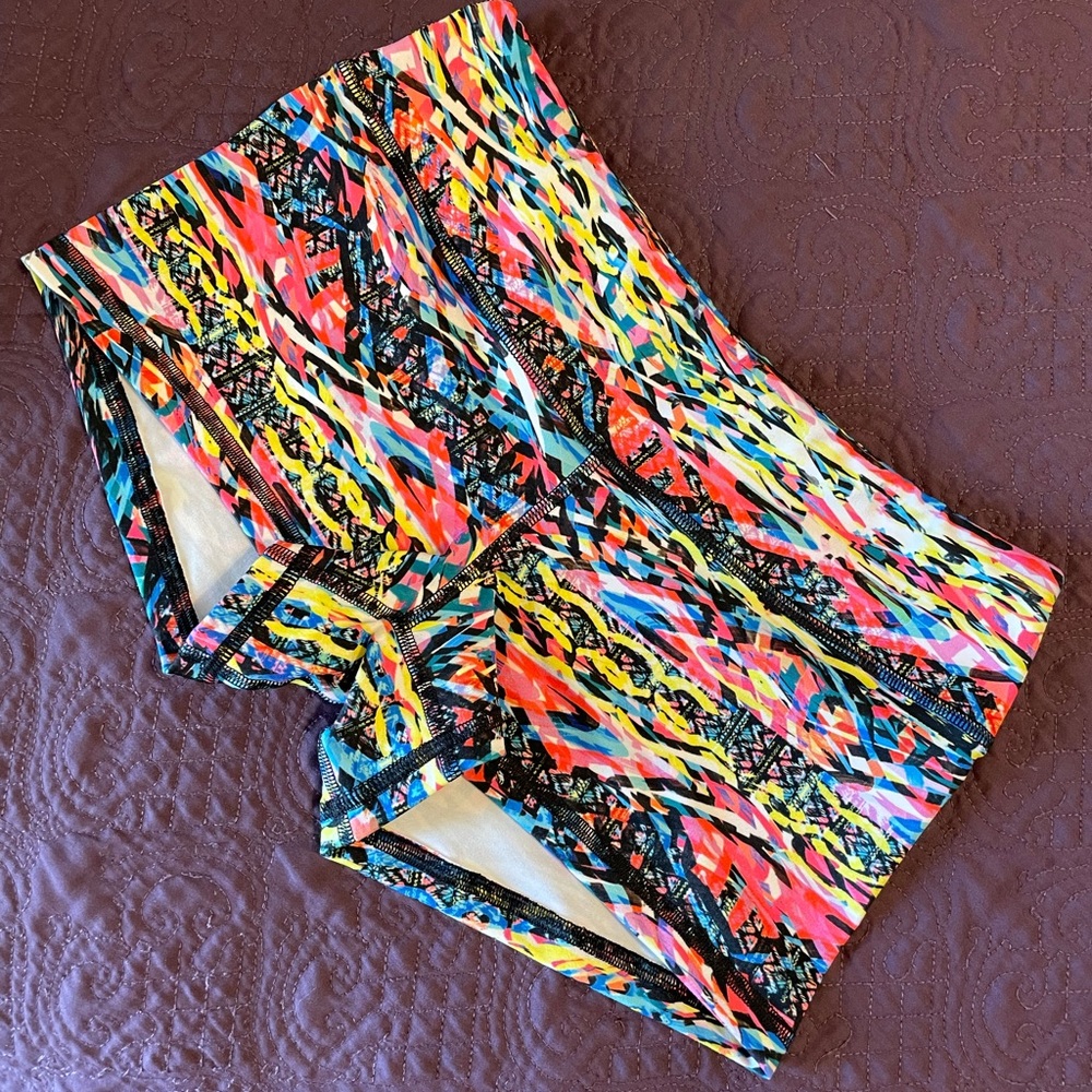 Fleo Shorts